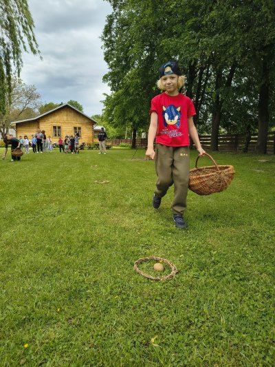 Z cyklu Turystyczne Wojsławice - przedszkole Arka